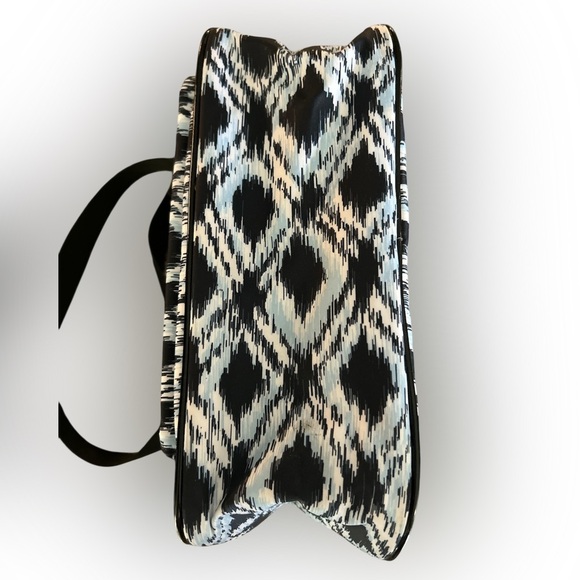 Easy Spirit Black and Blue Patterned Women's Bag - Picture 3 of 8